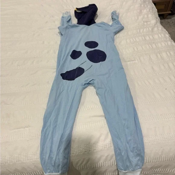 Bluey one piece pajama - Picture 4 of 4